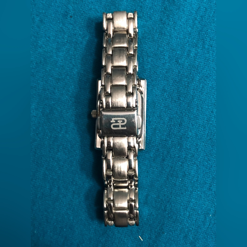 (195)Vintage Beautiful Paolo Gucci ladys Watch 20x24mm case.. - Picture 14 of 15